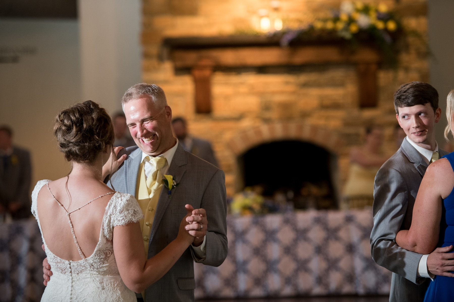 wedding at historic acres of hershey elizabethtown